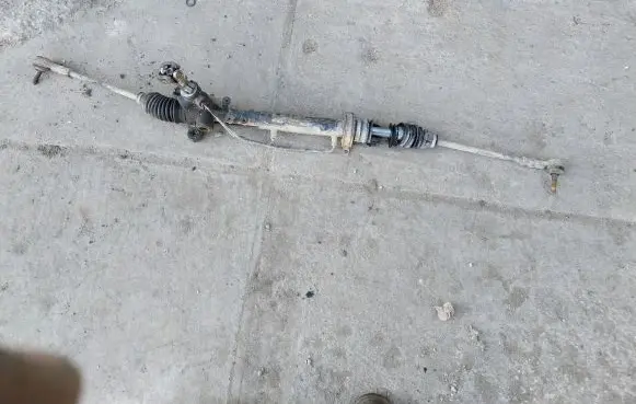 Volkswagen Golf III Steering rack