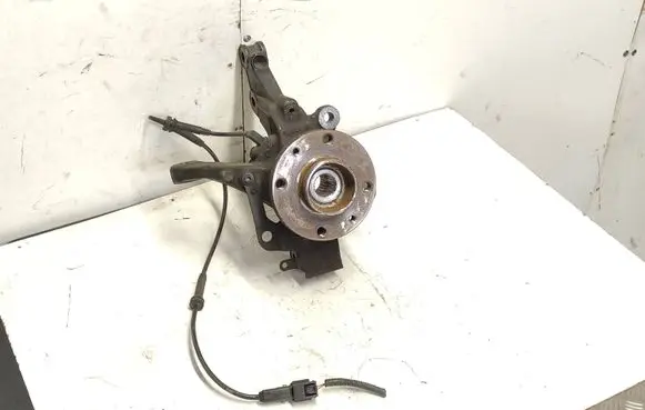 Renault Captur Front wheel hub 401335700R 25933
