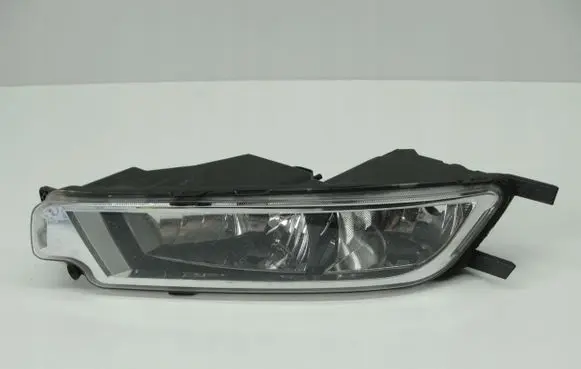Volkswagen PASSAT B8 Front fog light 3G0941662J