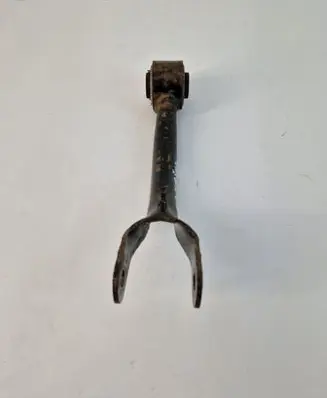 Jeep Cherokee Rear upper control arm/wishbone 620aa
