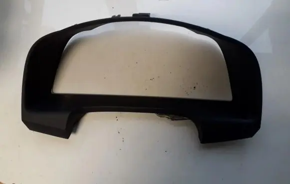 Toyota Corolla Verso AR10 Dashboard trim 554110F020 55411-0F020