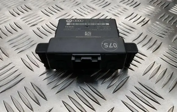 Volkswagen PASSAT B6 Gateway control module 3C0907530C