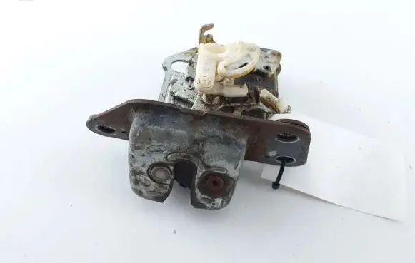 Dodge Nitro Tailgate/trunk/boot lock/catch/latch