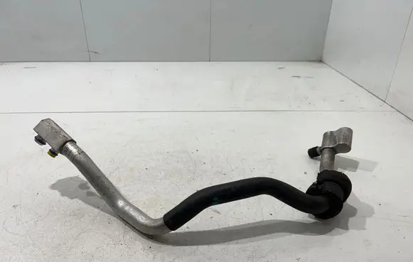Audi A5 8T 8F Air conditioning (A/C) pipe/hose 8K2260712A