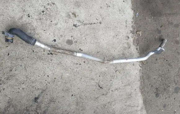 Audi Q7 4L Engine coolant pipe/hose 7L0819329C