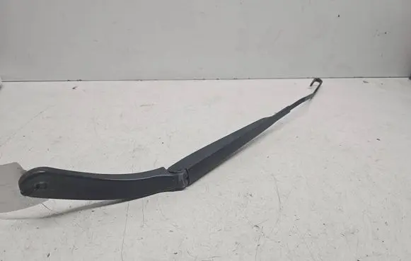 Renault Megane II Front wiper blade arm 8200036916D