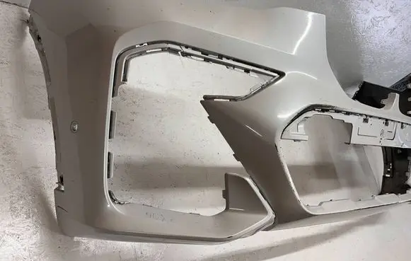 BMW X7 G07 Front bumper 8069886