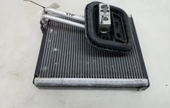 Air conditioning (A/C) radiator (interior)