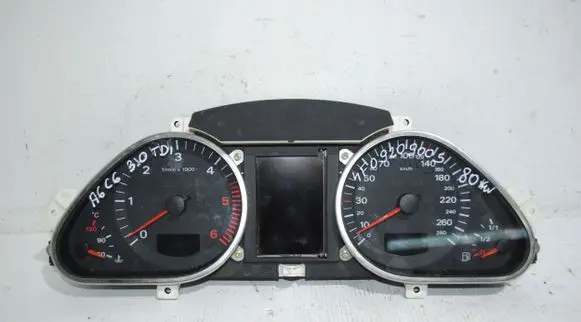 Audi A6 S6 C6 4F Speedometer (instrument cluster) 4F0920900S