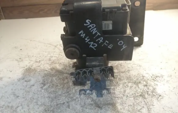 Hyundai Santa Fe ABS Pump 9566026500 5890026150