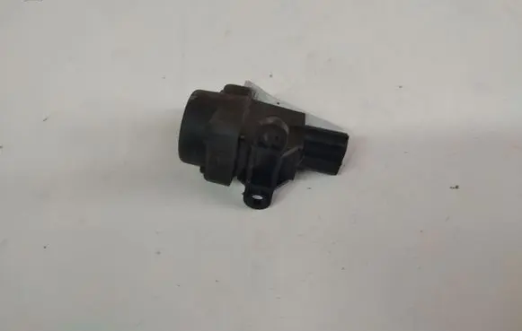 Honda CR-V Fuel cut-off switch