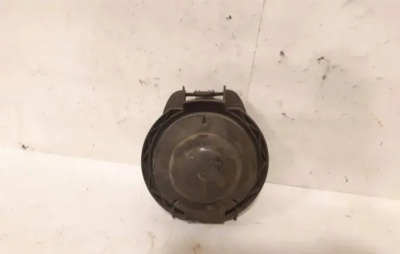 Headlight/headlamp dust cover
