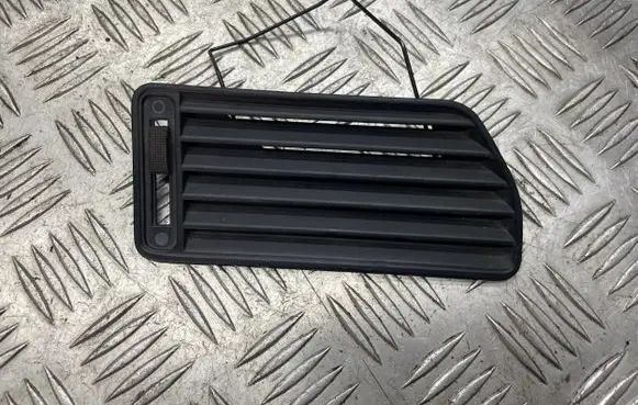 Audi A6 S6 C4 4A Dash center air vent grill 4A1819794B