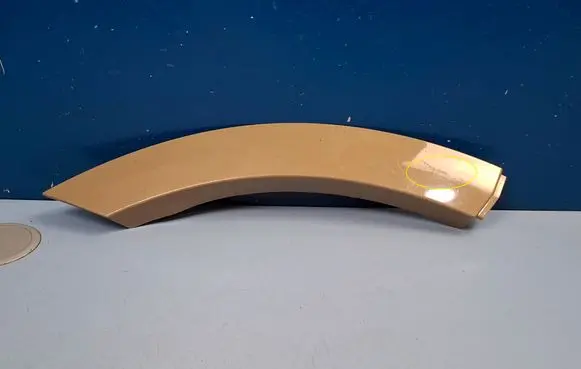 Audi Q8 Rear arch trim 4M8854820B