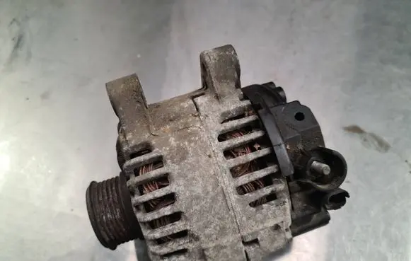 Peugeot 407 Generator/alternator 9650358580 403003759 2542832A