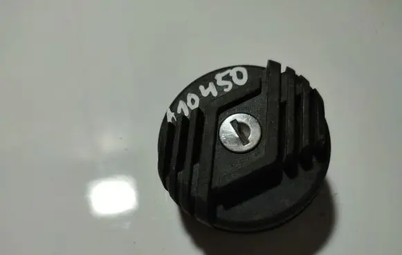 Fuel tank filler cap