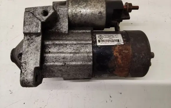 Renault Megane II Starter motor 8200021396