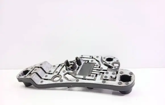 Toyota Avensis T250 Tail light bulb cover holder 89028783