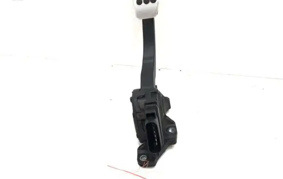Ford Mondeo MK IV Accelerator throttle pedal 6G92-9F836-RC
