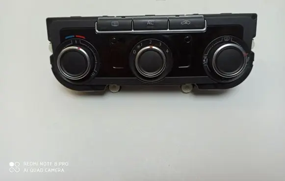 Volkswagen Golf VI Air conditioning/heating control unit 7N0907426K 5HB00975150