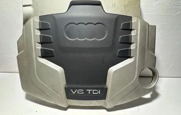 Audi A5 8T 8F Engine cover (trim) 059103925AQ