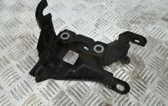 Peugeot Expert ABS pump bracket 9806951380 9L007