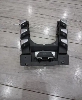 Citroen DS5 Quarter vent window switch 96661742zd