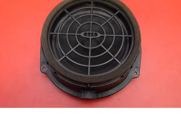Audi Q5 SQ5 8R Subwoofer speaker 8R0035411