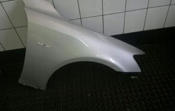 Lexus IS 220D-250-350 Fender