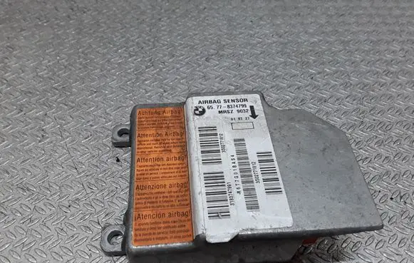 BMW 5 E39 Airbag control unit/module 65778374799