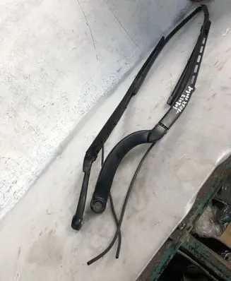 Jaguar XF X250 Windshield/front glass wiper blade 230178166