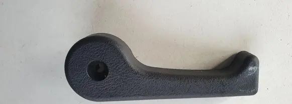 Hyundai i30 Engine bonnet (hood) release handle