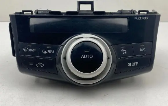Toyota Prius+ (ZVW40) Climate control unit 5590047050 2370003424