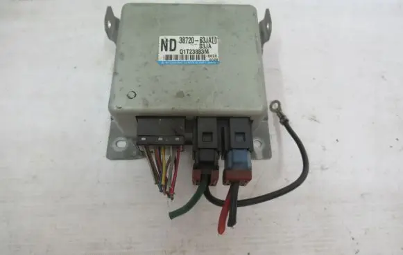 Suzuki Swift I Power steering control unit/module 3872063JA0 Q1T23883MA