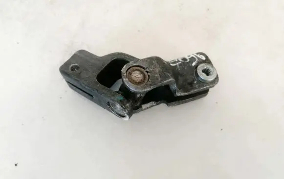 Toyota Avensis T250 Steering column universal joint
