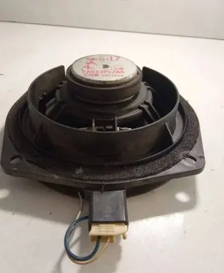 Mitsubishi Colt Front door speaker 2F1302A