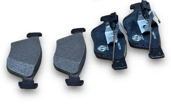 Fiat Panda II Brake pads (front) 77362254