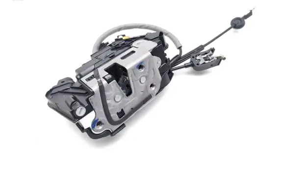 Volkswagen Amarok Front door lock 2H2837015D
