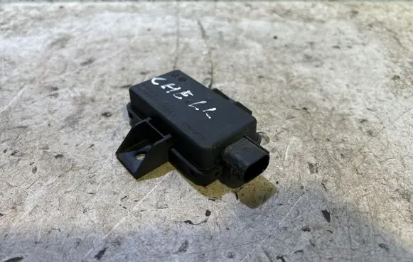 Dodge Challenger Tire pressure control unit 68219831AE 43392MHZ 4643503381