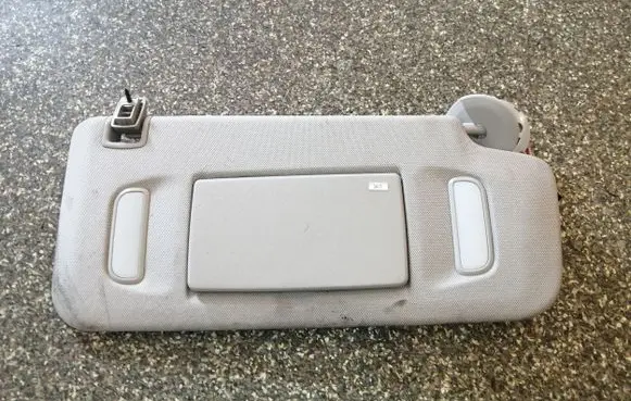 Buick Encore I Sun visor