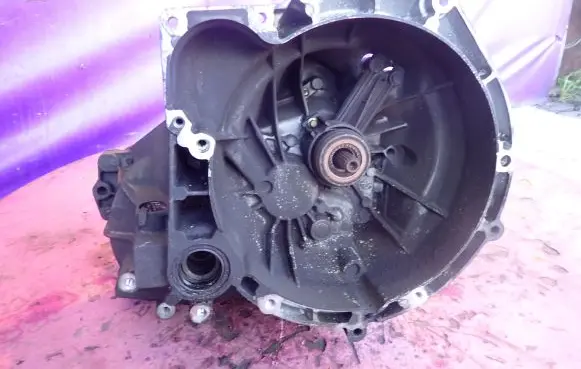Ford Fiesta Manual 5 speed gearbox 2N1R-7F096-AB