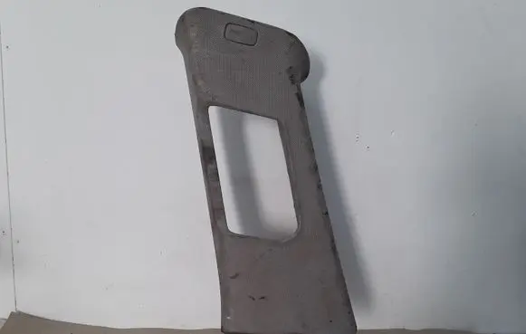 Audi Q7 4L (B) pillar trim (top) 4L0867288