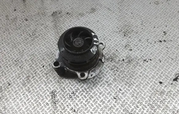 Audi A3 S3 8L Water pump 