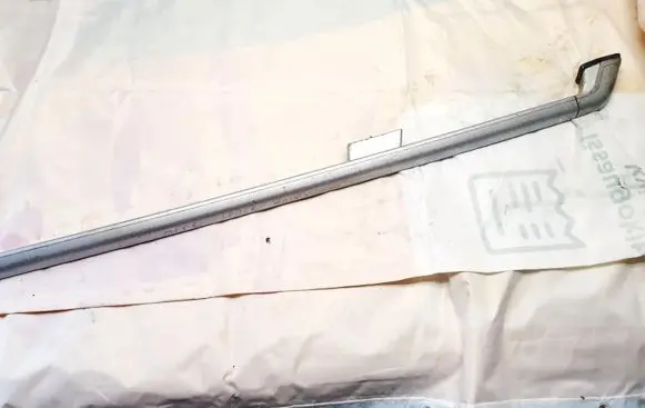 Mitsubishi Space Wagon Roof bar rail