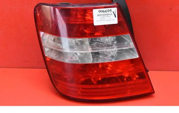 Fiat Stilo Rear/tail lights 46758988