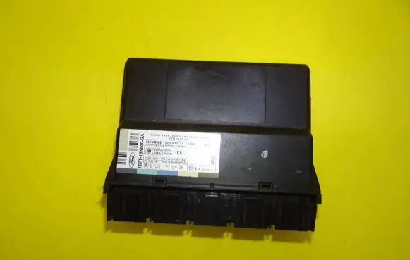 Ford Mondeo Mk III Central body control module 1S7T-15K600-GA 5WK48730E