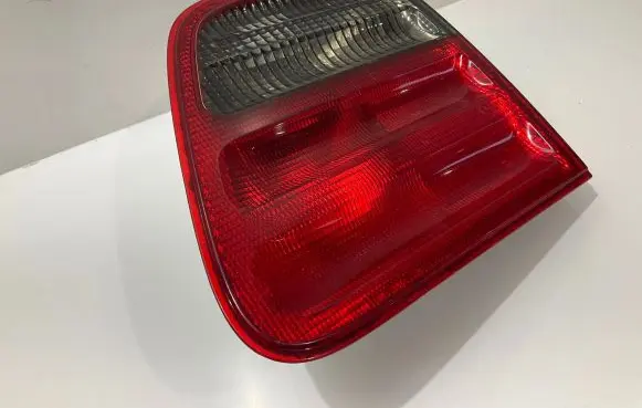 Mercedes-Benz E W210 Tailgate rear/tail lights A2108207464 32452200 2108207464
