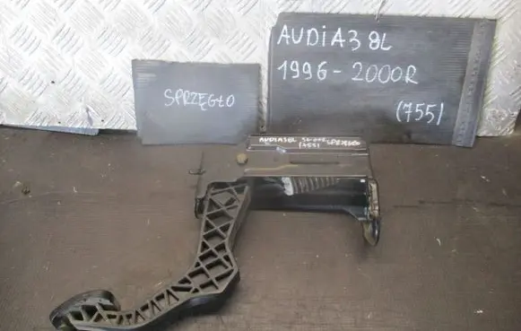 Audi A3 S3 8L Brake pedal bracket assembly 