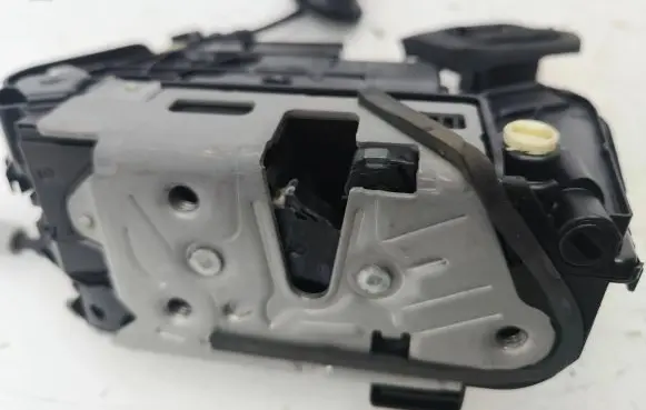 Rear door lock