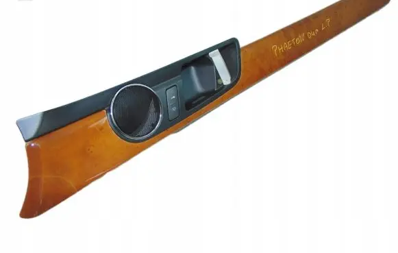 Volkswagen Phaeton Front door trim bar 